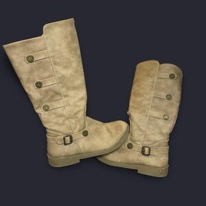 🤎 Girls- Blowfish Light Brown Boots – Fleece-Lined, Size 1 🤎